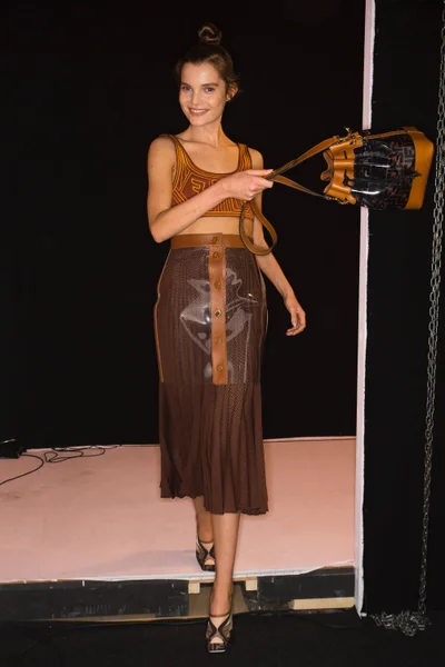 Look 38